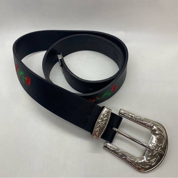 Lodis embroidered leather belt size large Black Silver hardware rose vine boho M - Picture 1 of 9